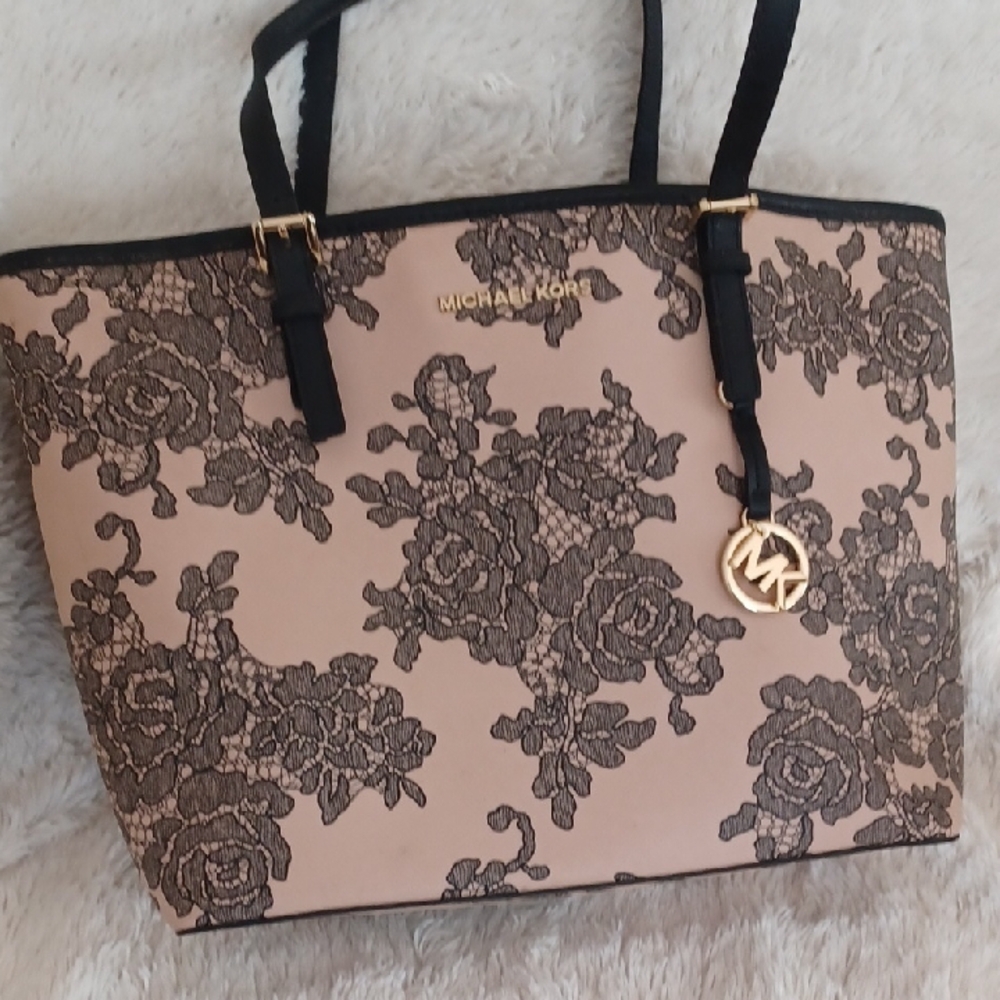 Michael Kors Black and Tan Elegant Floral Tote-HB288